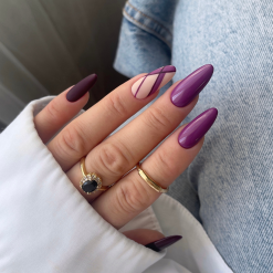 Alternative view of YOSHI - LA PREMIERE n.246 - LARMES DE VIOLETTE - 6ml