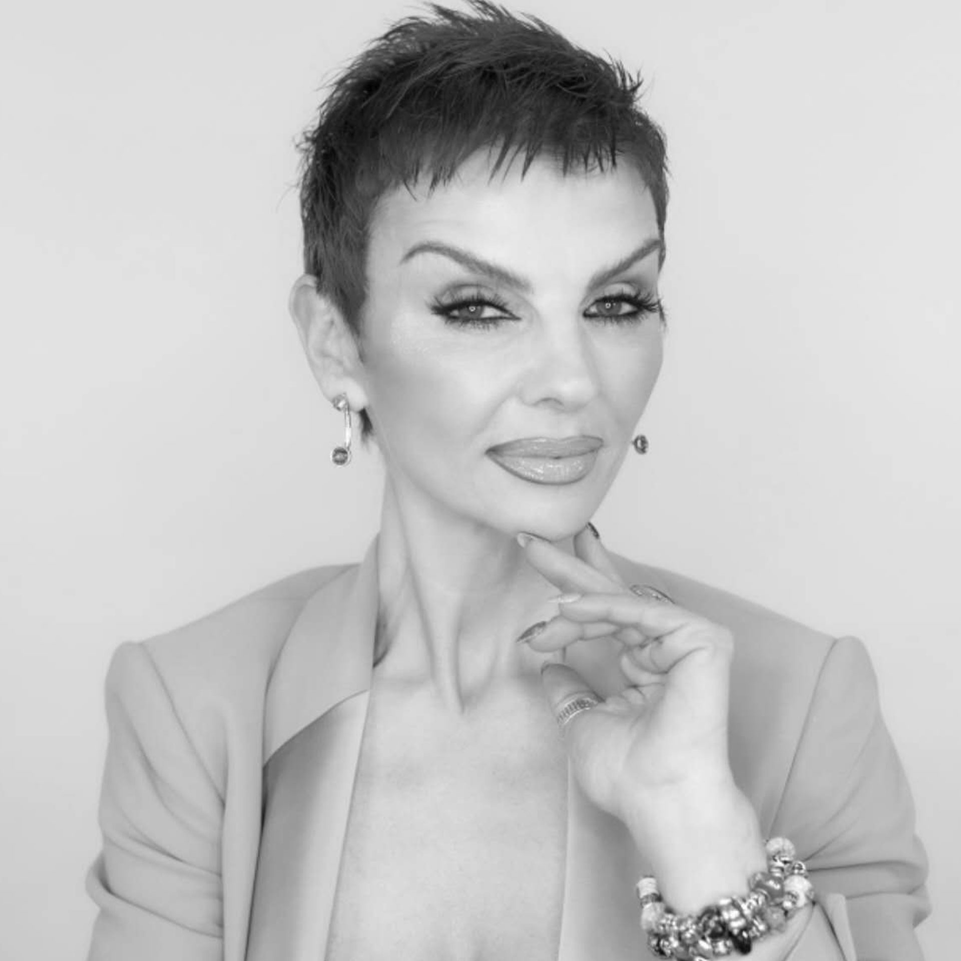 CLAVIER - CIGLIA A BANDA INTERA- LASH EXPERT- ALESSANDRA AMABILE - immagine 4