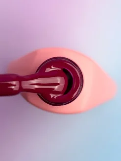 Alternative view of YOUARECUTE - GEL POLISH n.82 - 5ml