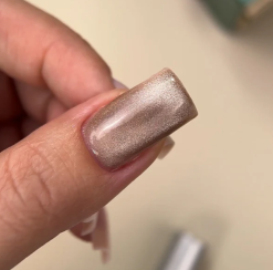 HEY LOVE - GEL POLISH - CAT EYE - CHARM - 15ml