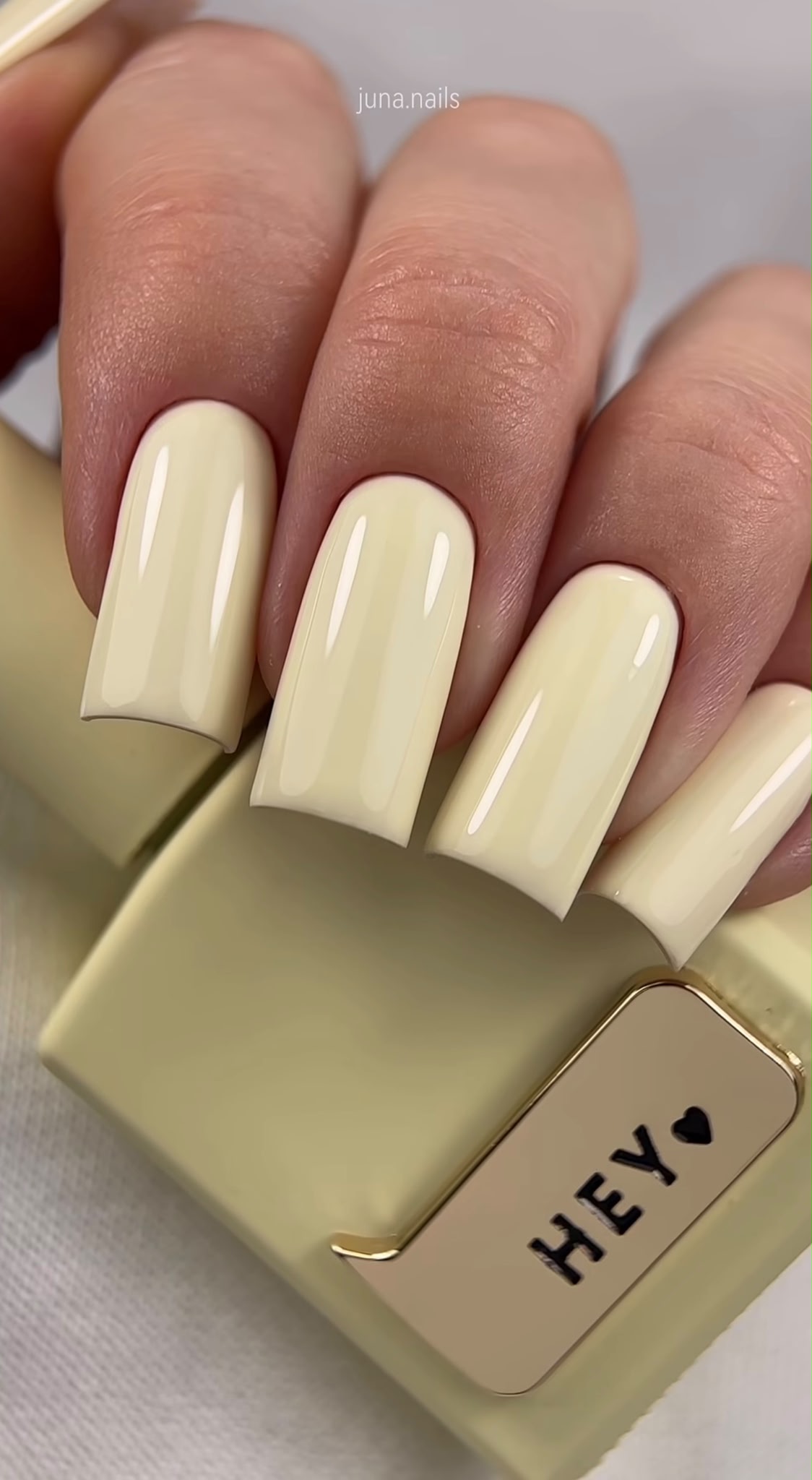 HEY LOVE - GEL POLISH - GELATO - 15ml